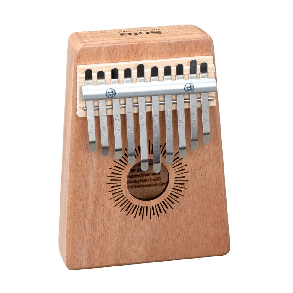SE-240 Kalimba 10 РљР°Р»РёРјР±Р° 10 СЏР·С‹С‡РєРѕРІ, РєСЂР°СЃРЅРѕРµ РґРµСЂРµРІРѕ, СЃ С‡РµС…Р»РѕРј, Sela