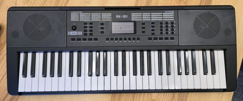 RK-101 РЎРёРЅС‚РµР·Р°С‚РѕСЂ, 54 РєР»Р°РІРёС€Рё, Rin